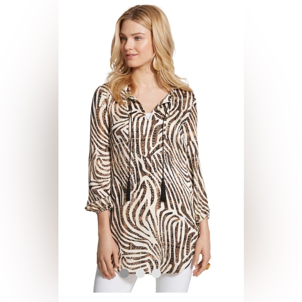 CHICO’S blouse size 3